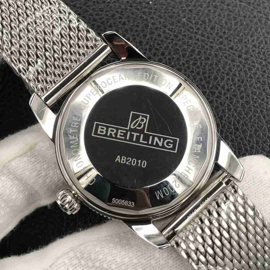 Breitling   BN0056