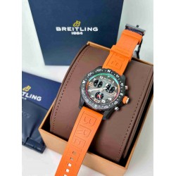 Breitling     BN0167 （carbon fibre）