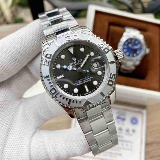 ROLEX   A Yacht-Master RO0129