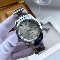 ROLEX B New Oyster Perpetual  41MM RO0300